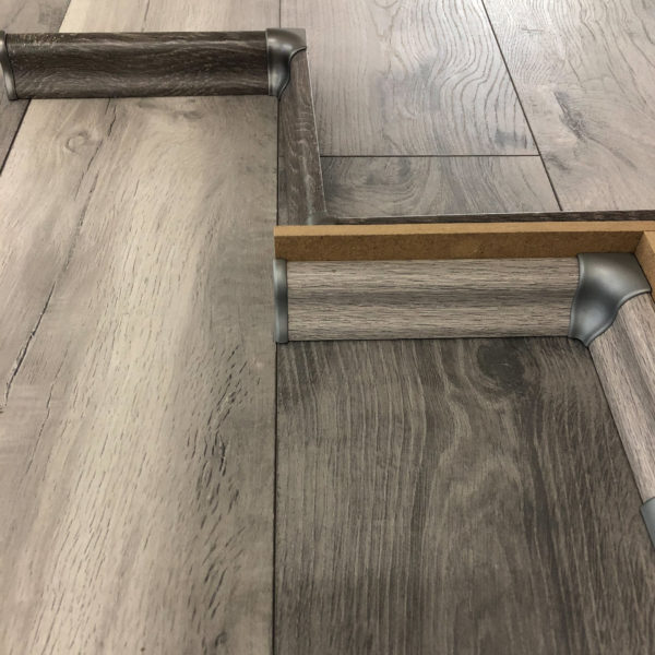 Laminat 21,99€/m² BoDomo Fera Oak grey – Bild 4