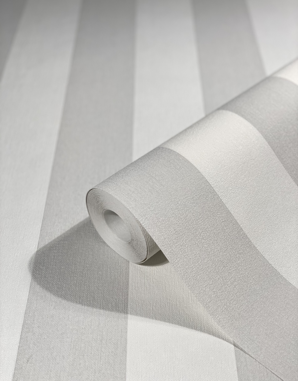 Tapete weiß, grau, Kollektion Hailey von Marburg, 82258 – Bild 4