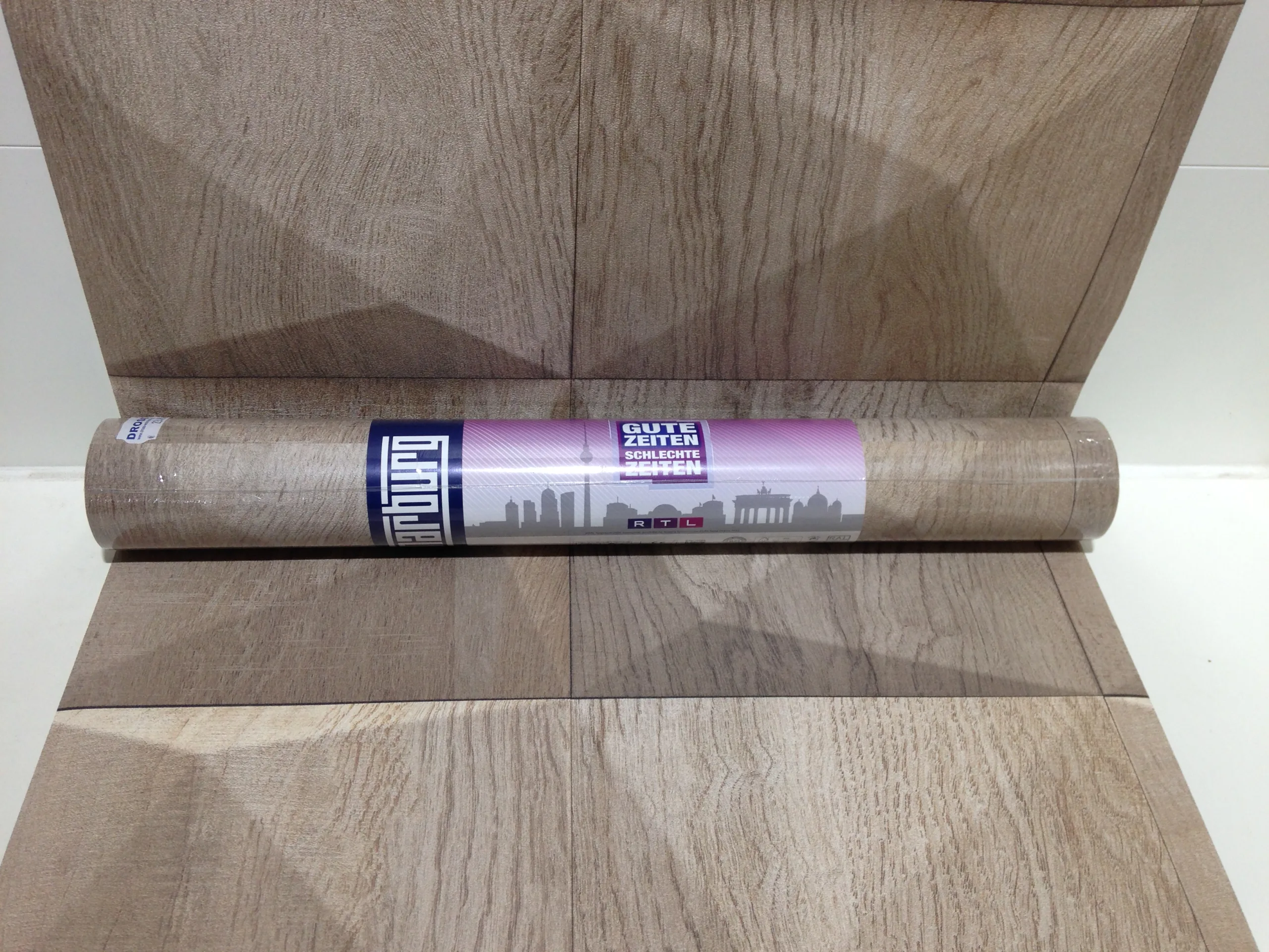 Tapete braun, beige, creme, 3D Holzoptik, Kollektion Gute Zeiten Schlechte Zeiten von Marburg, 34851 – Bild 7