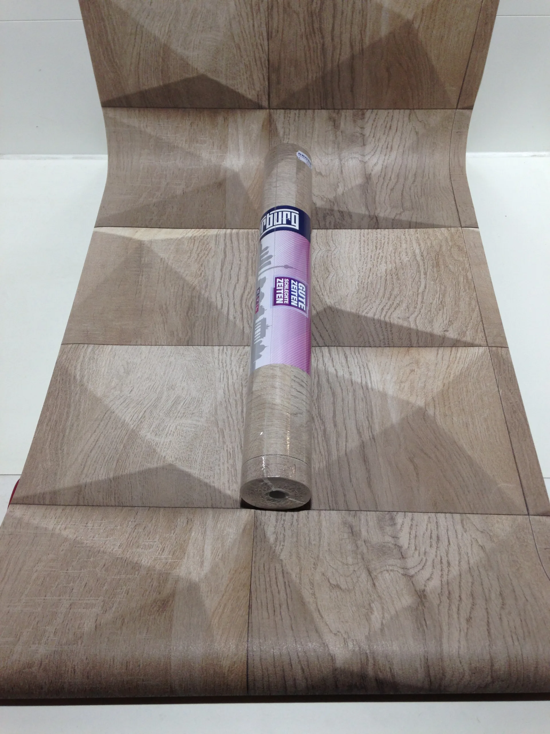 Tapete braun, beige, creme, 3D Holzoptik, Kollektion Gute Zeiten Schlechte Zeiten von Marburg, 34851 – Bild 8